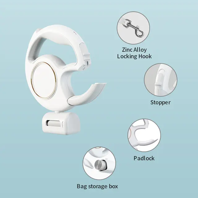Retractable leash with flashlight